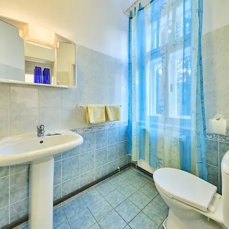 Apartment Belvedere-10 By Interhome
